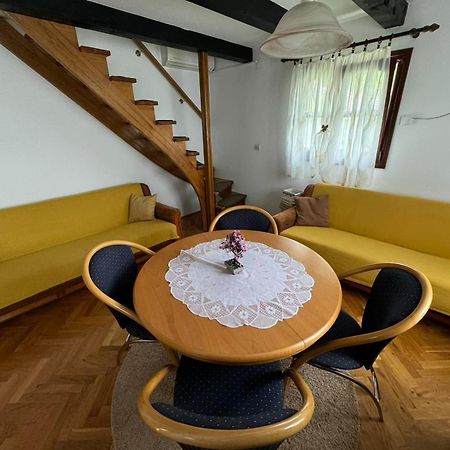 Holiday Home Manda Tounj ภายนอก รูปภาพ