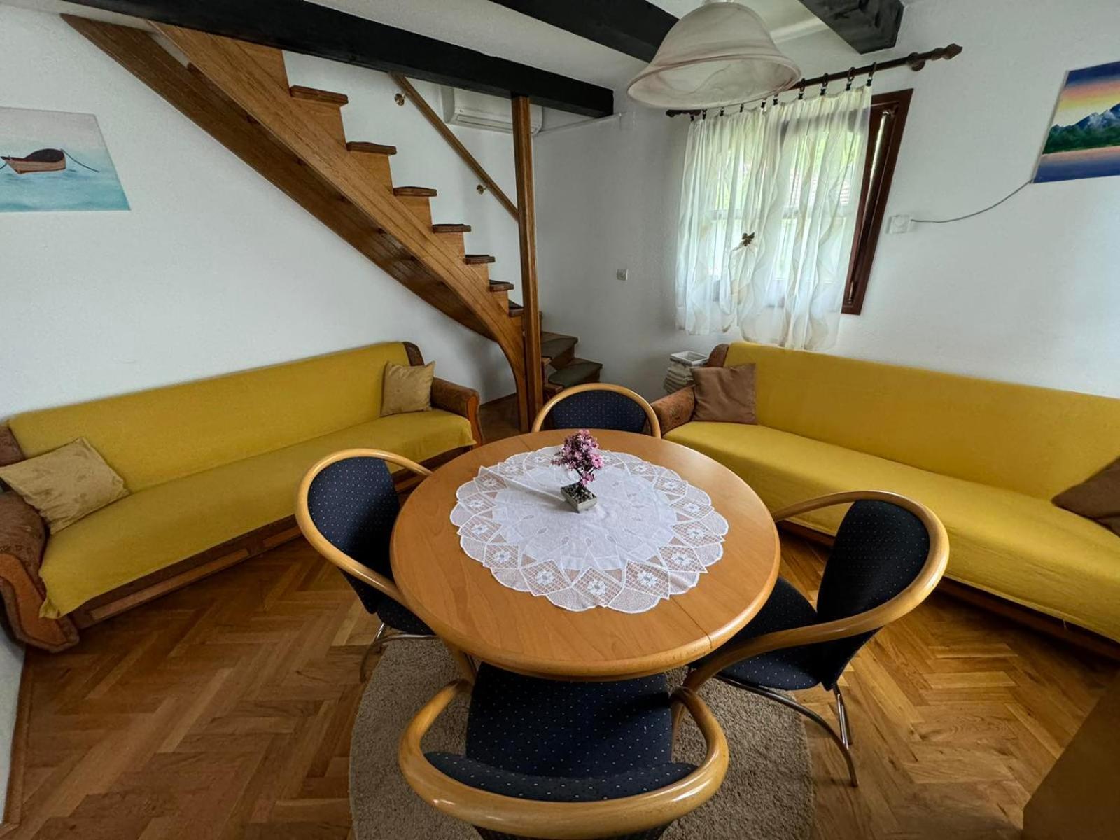 Holiday Home Manda Tounj ภายนอก รูปภาพ