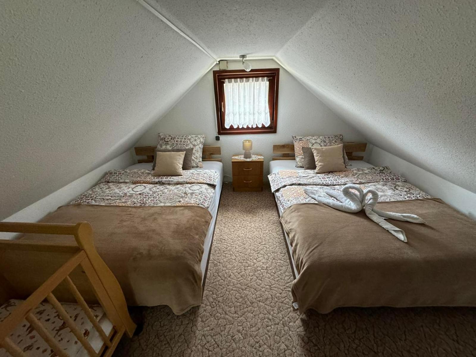 Holiday Home Manda Tounj ภายนอก รูปภาพ